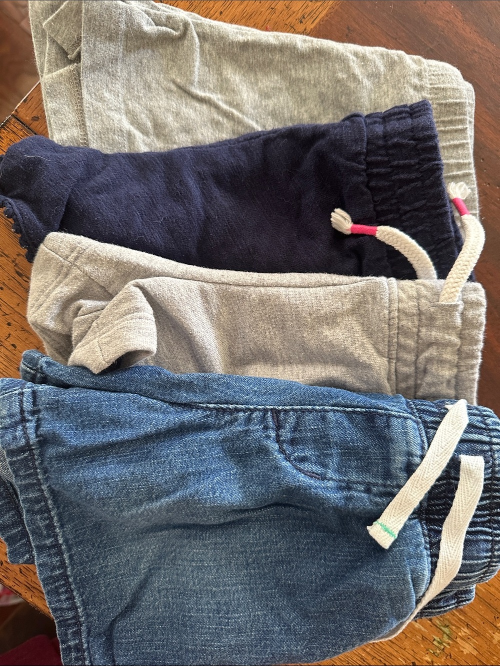 Girls Shorts 4/5 NINE PAIRS